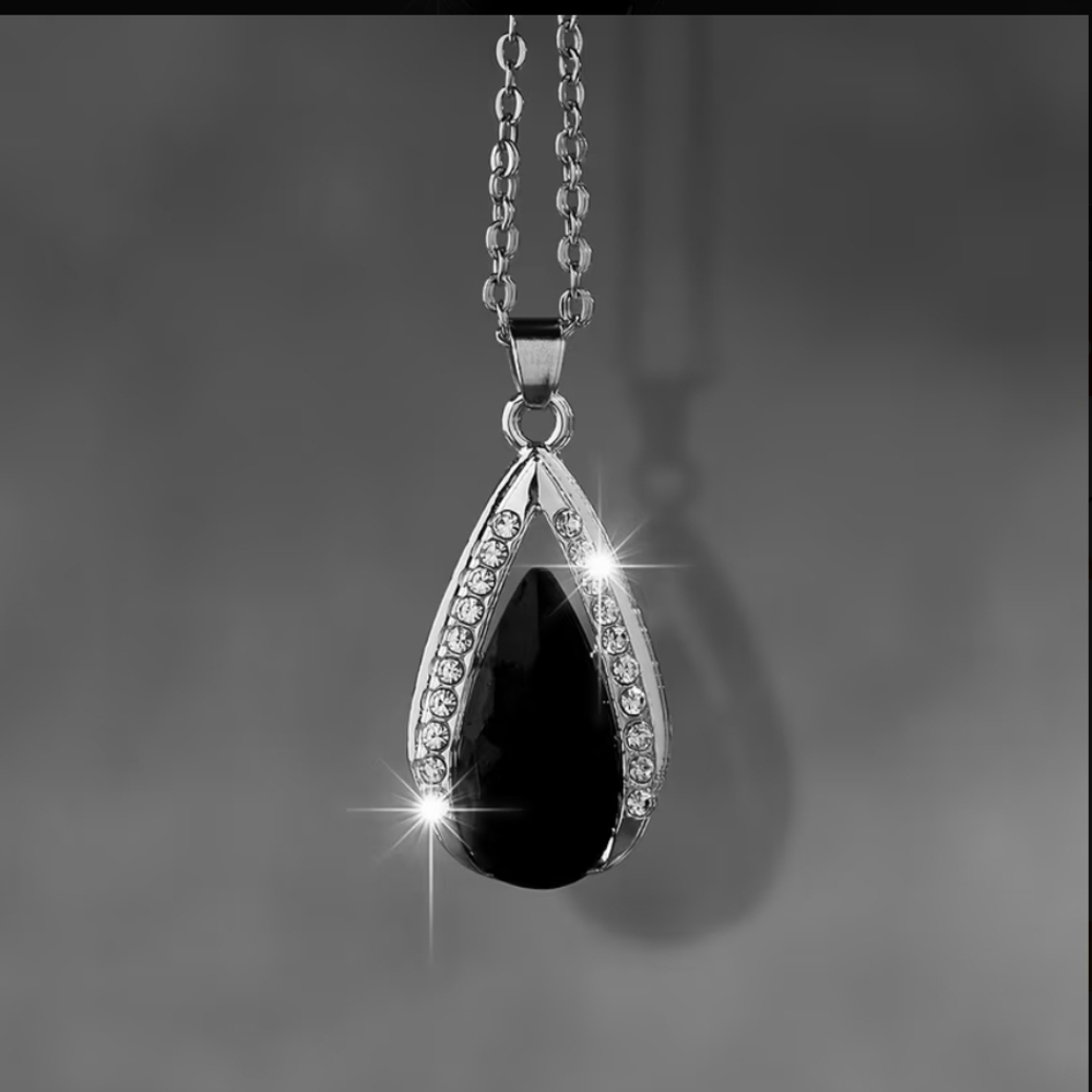 Classic Black Teardrop Pendant Necklace - Silver Finish